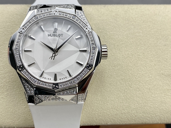 ウブロコピー時計全体デザイン